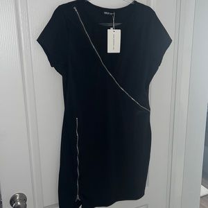 Bloom Chic zipper dress